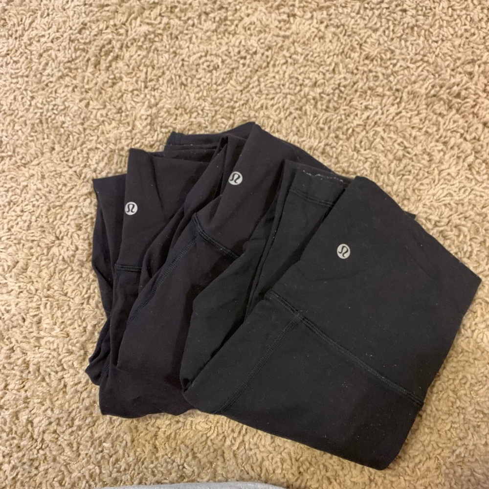 LULULEMON LEGGINGS SIZE 6 BLACK